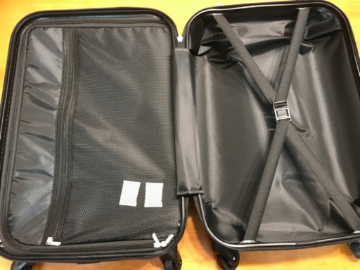 お取引中です。新品未使用品！！スーツケース 機内持ち込み可能