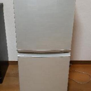 取り引き決まりました　SHARP 冷蔵庫 137L 2011年式