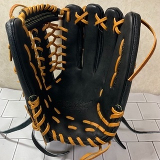 ◆新品未使用◆ Wilson 女子用 ソフトボール  グラブ  外野手 右投げ 手口紐逆通し  Wilson Queen DUAL刻印の画像