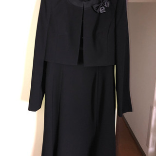 ボレロタイプ 喪服 (美品)