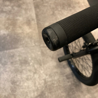 すみません別アプリにて売れてしまいました。申し訳ございません。【中古品美品】BMX ブラック 20インチの画像