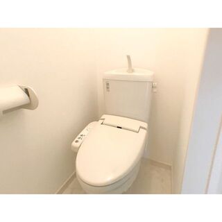 初期費用５5000円のみ家賃１カ月無料＆保証人不要＆仲介手数料0円保証会社家財保険全て含まれております。 物件待ち合わせにてご見学＆ご契約可能です。お問い合わせお待ちしております  ＯＲｉＡｉ（オリアイ）不動産がLINE公式アカウントに登場！お得な情報を受け取るには、以下のリンクから友だち追加してください。https://lin.ee/g7Kl1pG メールお問い合わせ　tasuku.home.sakai@gmail.com - 不動産