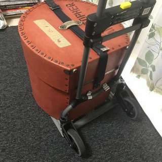 ドラムマット、フロア用台車型ケース、カホン+教本の画像