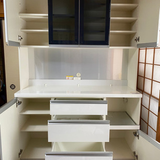 食器棚 【値下げしました】25、000円⇒22，000円