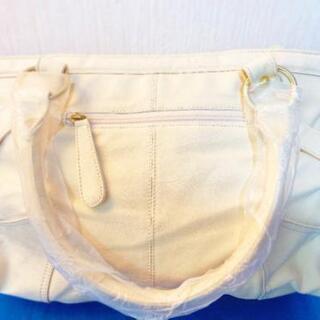 ★(*^▽^)/★新品未使用品*☆♪アイボリー手さげバック👜★の画像
