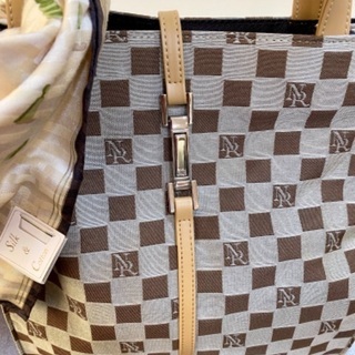 店頭販売済　★ Nina Ricci ハンドバック＆ハンカチ ★の画像