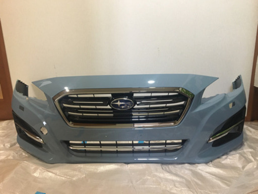 スバル純正 レヴォーグ 新車外し フロントバンパー グリル付き クールグレーカーキ 後期