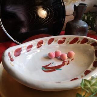 【値下げしました★ 】陶器 赤絵 金彩  オーバル皿  盛皿 深皿の画像