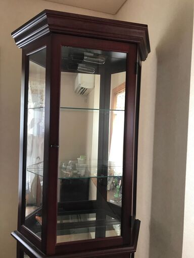 アメリカにて購入　キュリオ 飾り棚