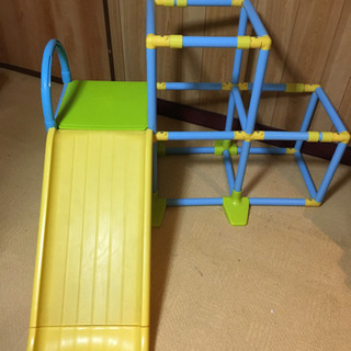 トーマスの滑り台