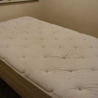 定価80万円　キングスダウン 最高級ランク キングスインフィニティ セミダブルベッドの画像