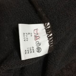 【秋冬】上質なブラウンのハイネックセーター1枚【美品】の画像