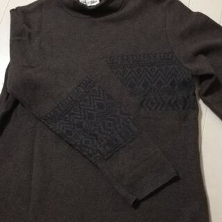 【秋冬】上質なブラウンのハイネックセーター1枚【美品】