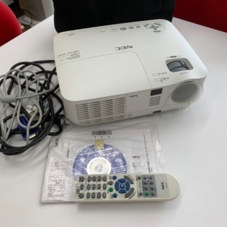 【値下げ！3,000円】NECプロジェクター、ホームシアターに😎