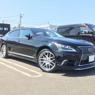 ☆LS600hL後席セパレート後期仕様　HV、エアサス交換済み　...