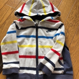 ベビー服80〜90 Tシャツandパーカーの画像