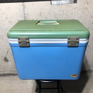 クーラーボックス　USED