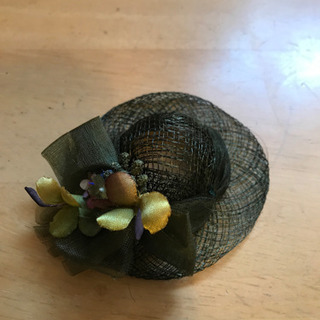 ブローチ