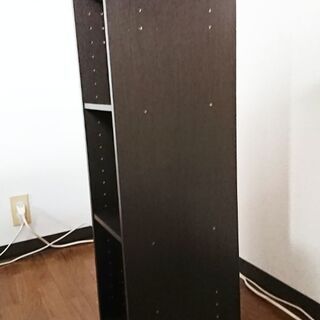 無償でスリムカラーボックス譲ります。