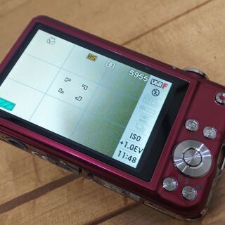 CASIOデジカメ EXILIM EX-S10 レッドの画像