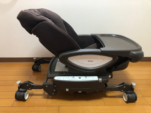 【かなり値下げしました！付属品全て揃ってます】Aprica  ハイローベッド&ハイローチェア ユラリズム オート HIDX