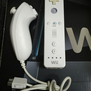 Wii  本体 ブラック リモコン ヌンチャクの画像