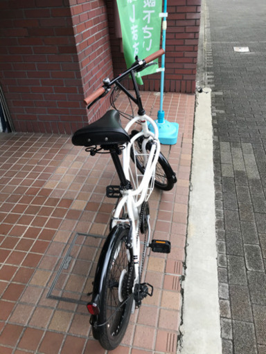 20インチ　外装7段変速付　ホワイト