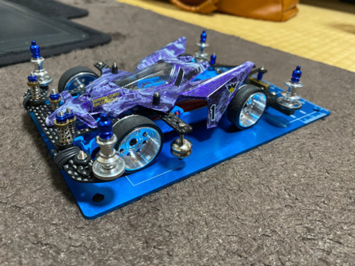 ミニ四駆 完成品　フレキシブルシャーシ