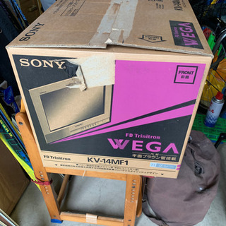 SONY 2002年 ベガ 平面ブラウン管 テレビ ＴＶ ブラウ...