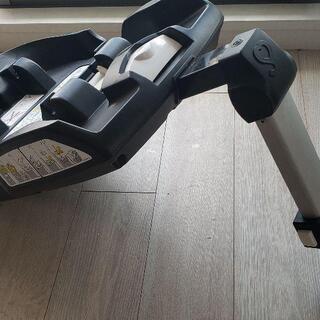 Doona インファントカーシート＋Isofix+付属品色々の画像