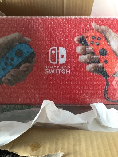 【新品未開封】Nintendo switch 本体　ネオンブルー/レッド　新型