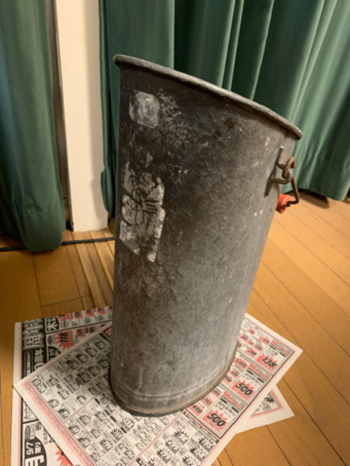 バケツ型インテリア