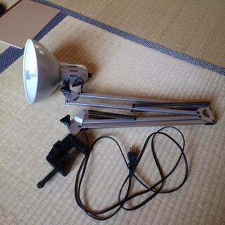 クランプ式スタンドライトの画像