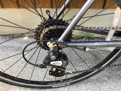 GIANT ESCAPE R3  クロスバイク　自転車