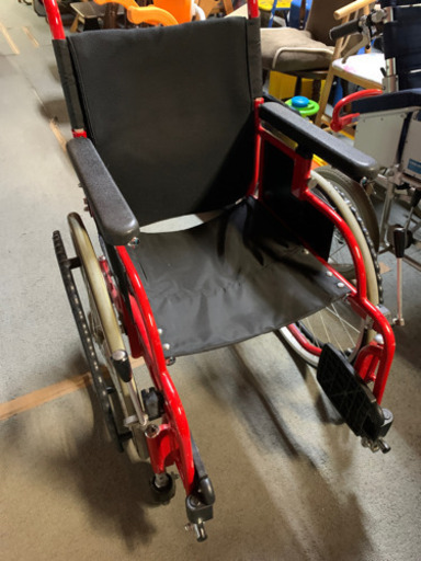車椅子　スポーツ車椅子？　サスペンション付き　中古
