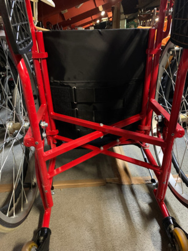 車椅子　スポーツ車椅子？　サスペンション付き　中古