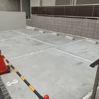 藤沢市片瀬3丁目　月極め駐車場