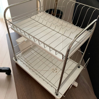 水が流れる水切りラック　2段