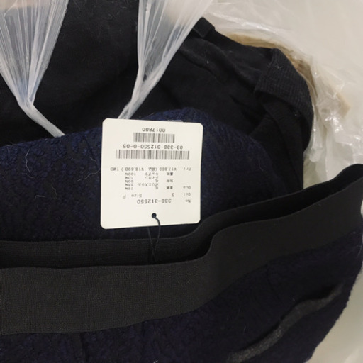 新品mjukaミューカ高価衣類大きい袋いっぱい