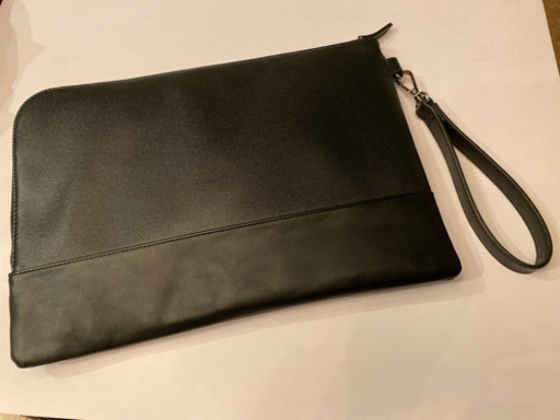 クラッチバッグ【 美品 】