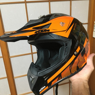 KTMヘルメット美品　サイズL(58〜60cm)