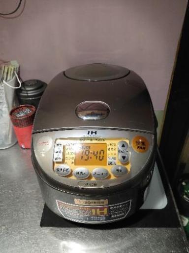 象印　炊飯器　NP-VC10