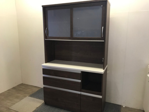 091002☆食器棚☆