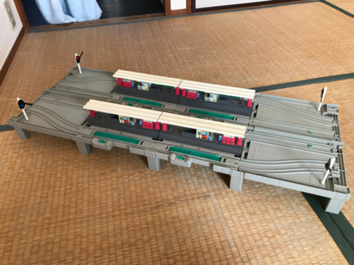 プラレール　高架駅