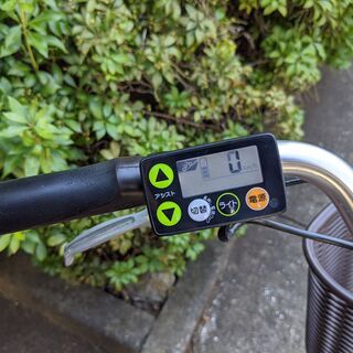赤い電動自転車　美品の画像