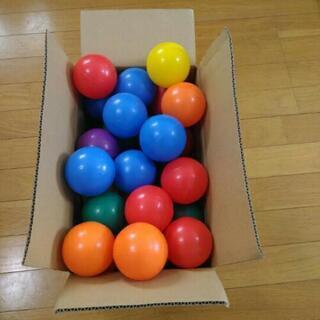 【幼児用・こども用】玩具のやわらかカラーボール38個