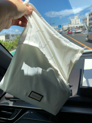 GUCCI 財布　グッチ シグネチャー レザー ジップアラウンドウォレット