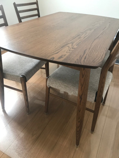 ダイニングテーブルセット　※10/5取引先決定済み