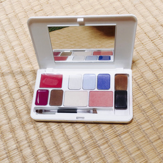 メイクパレット　モデーア　の画像