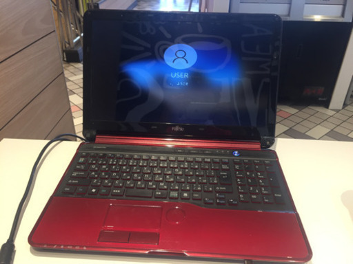 快速　SSD 120GB Corei3　富士通マシーン　FMVA54ER